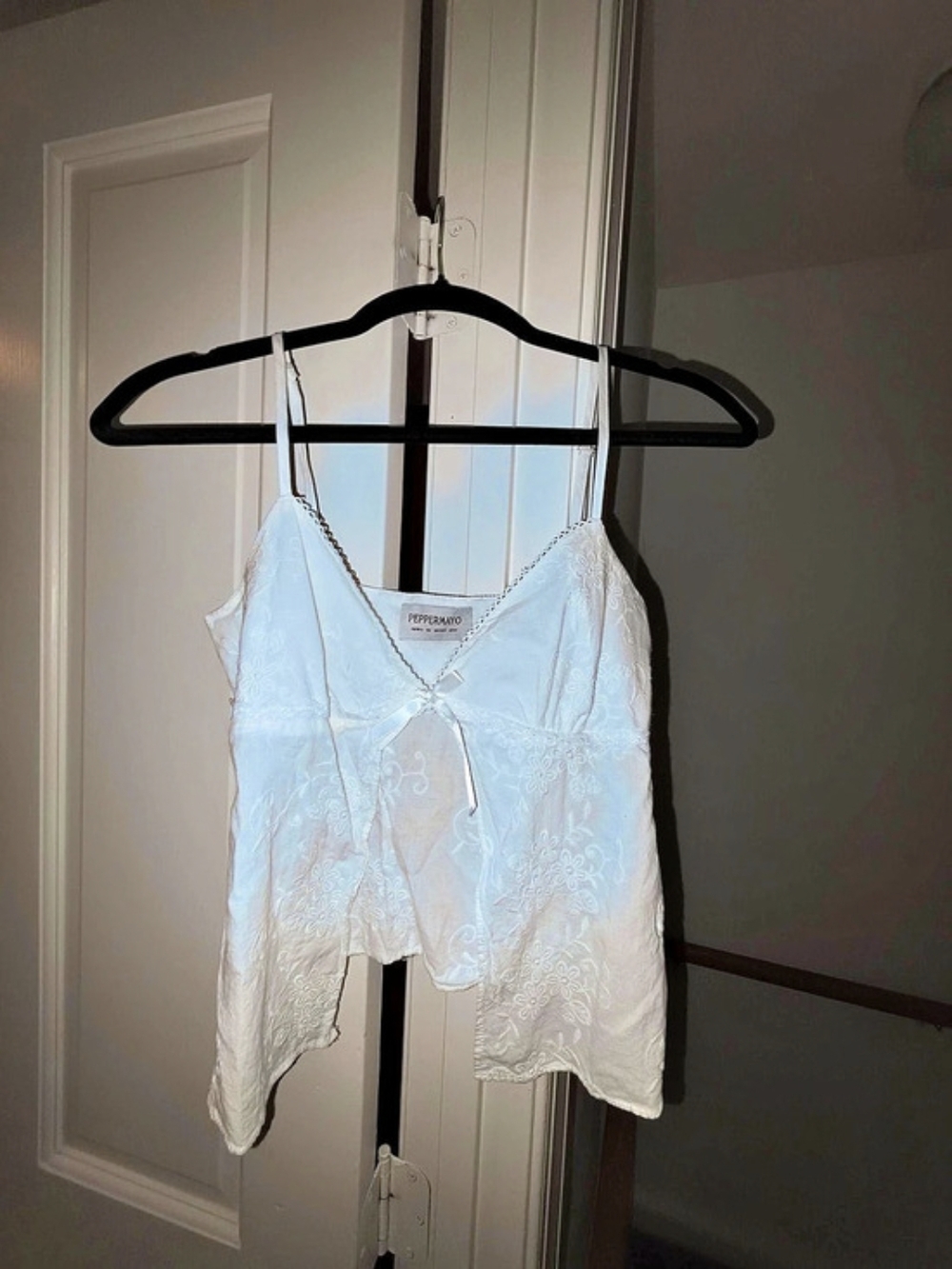 PEPPERMAYO Floral Lace Camisole in White Size Extra Small Like New